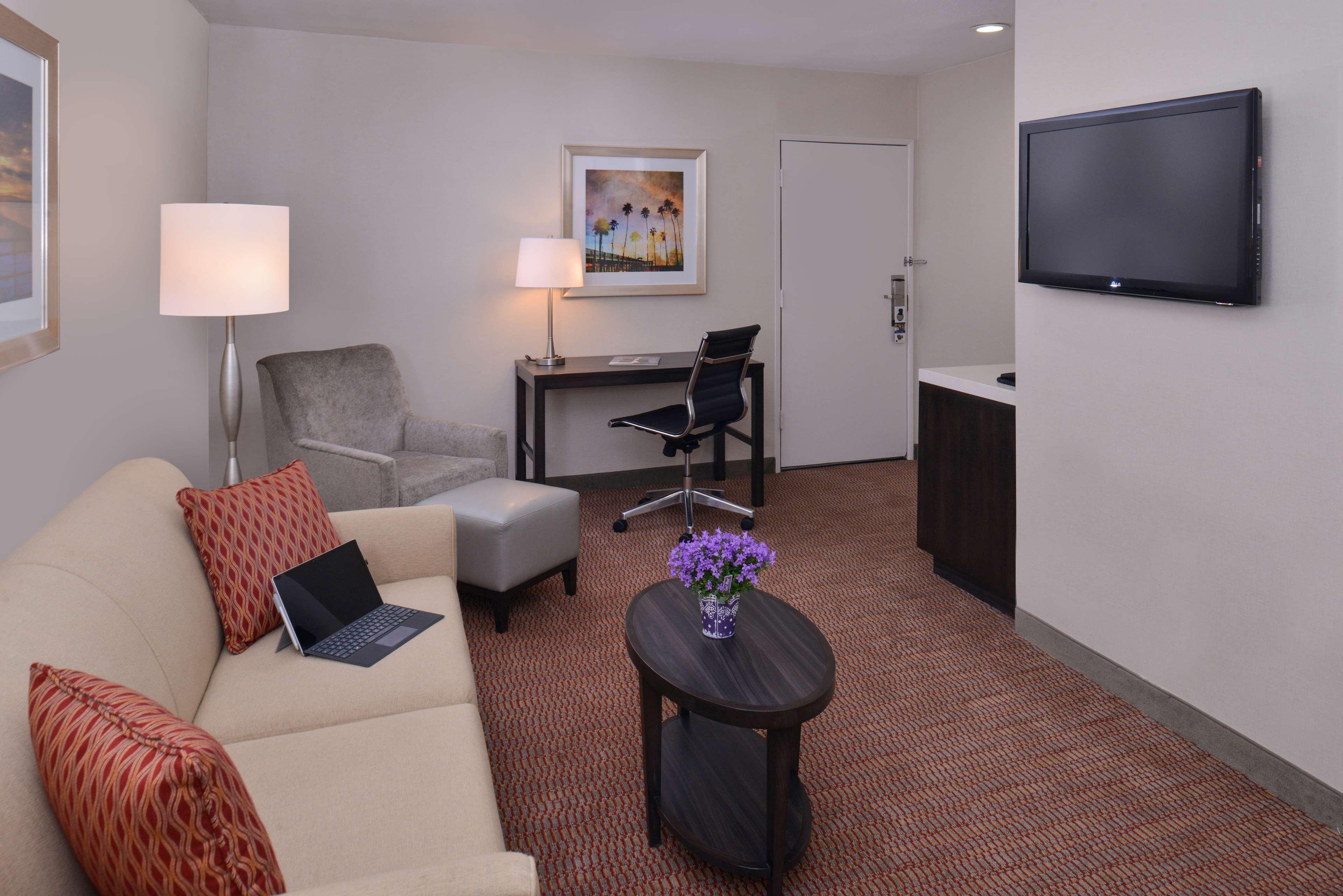 Hotel Western Royal Palace & 3*