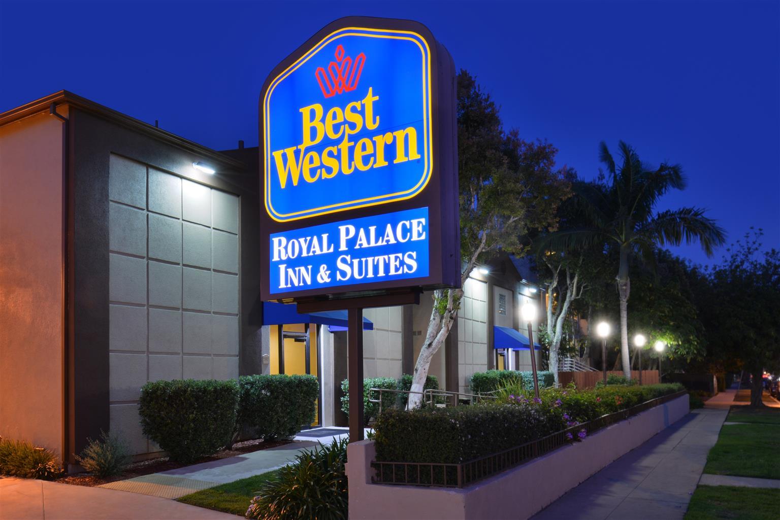Western Royal Palace & Hotel 3*
